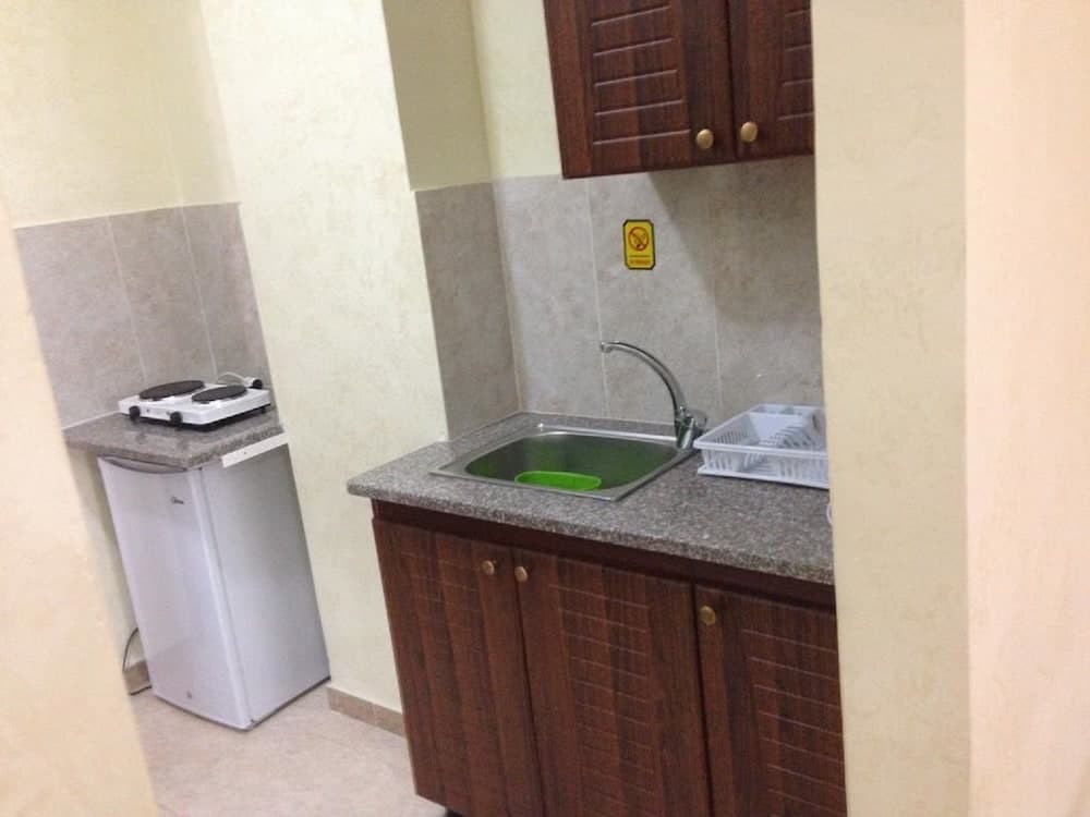 Ikhwa studio apartments -Female guests only-, Amman, photo 5
