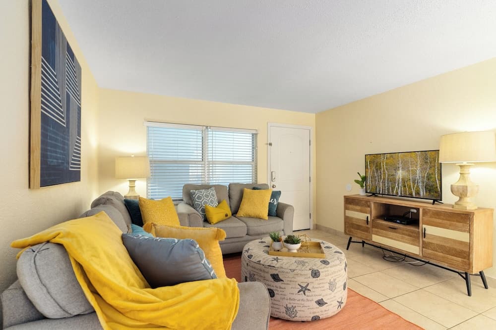 Ocean Harbour Apartment Homes, Indian Harbour Beach, photo 3