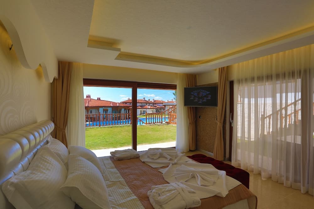 Shimal Panaroma Hotel, Ula, photo 2