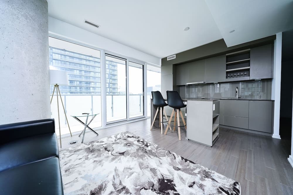 The Reve Suite, Toronto, photo 3