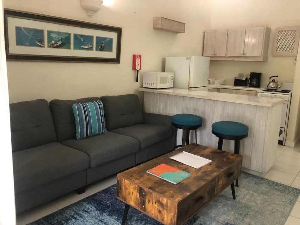 Regent Apartments, Holetown, photo 6
