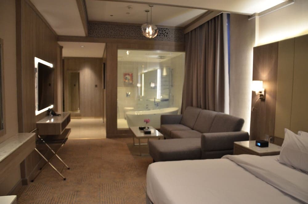 Crown Suite, Al Jubail, photo 6