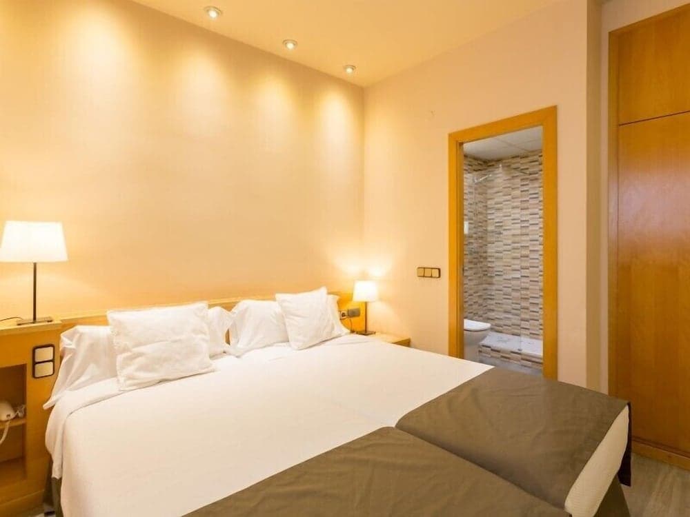 Hotel room at Hospedium Apartamentos DV