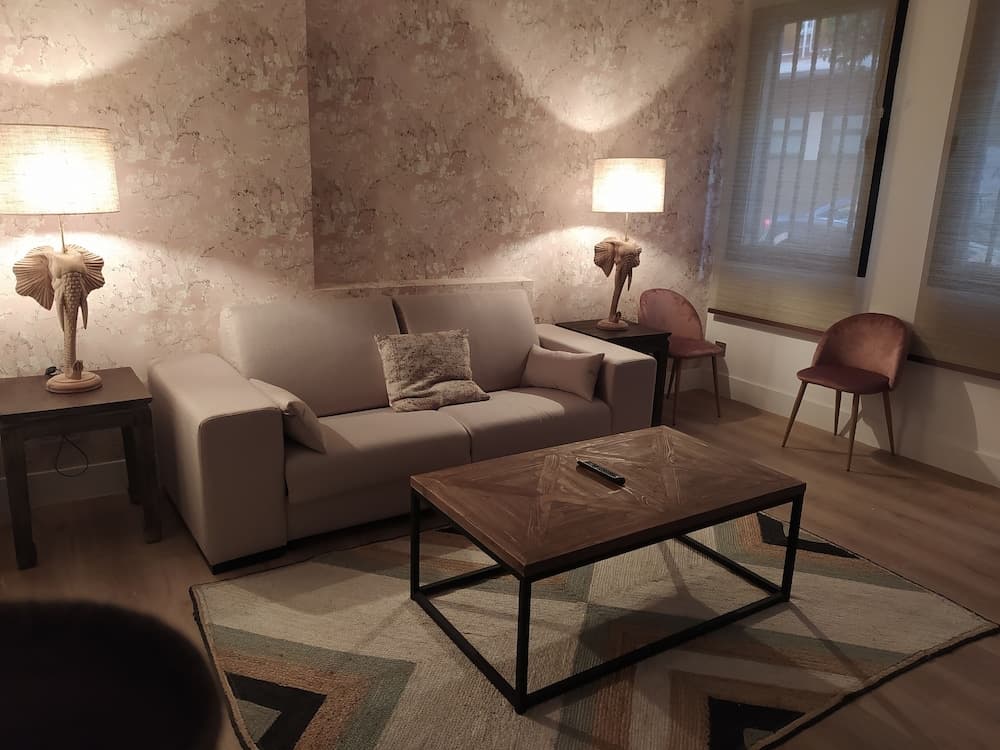 HA Apartahotel Quo Eraso, Madrid, photo 5