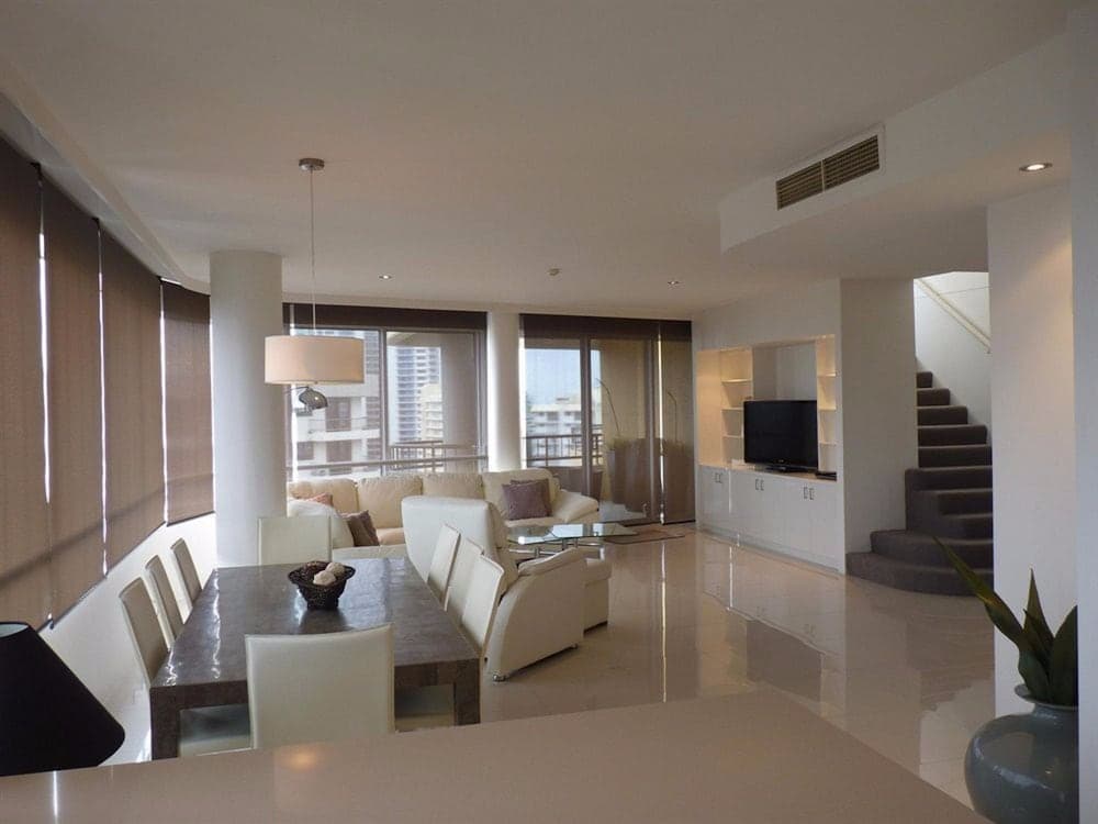 The Regent Apartments, Surfers Paradise, photo 2