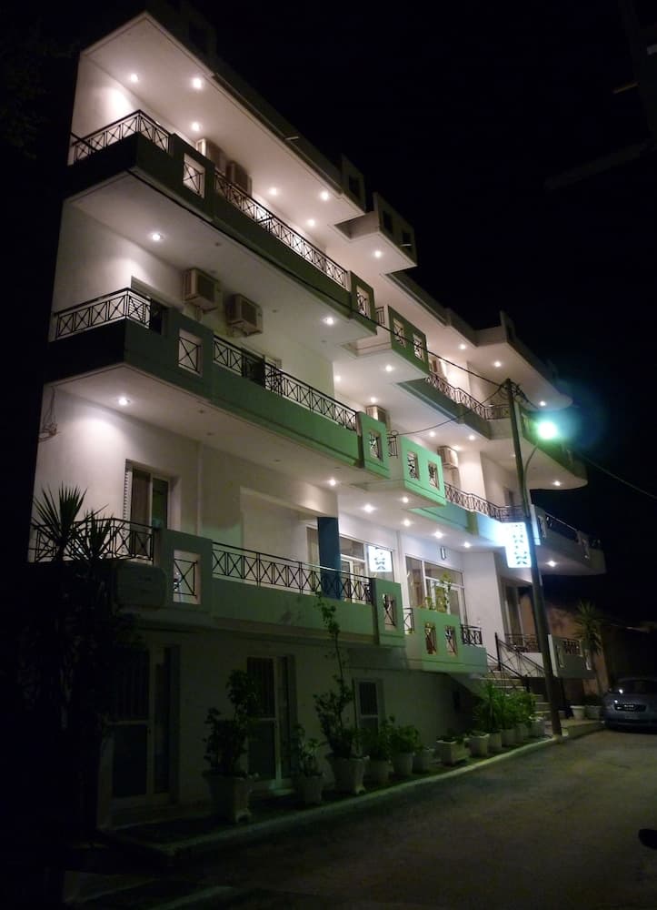 Pagona Hotel, Istiaia-Aidipsos, photo 6