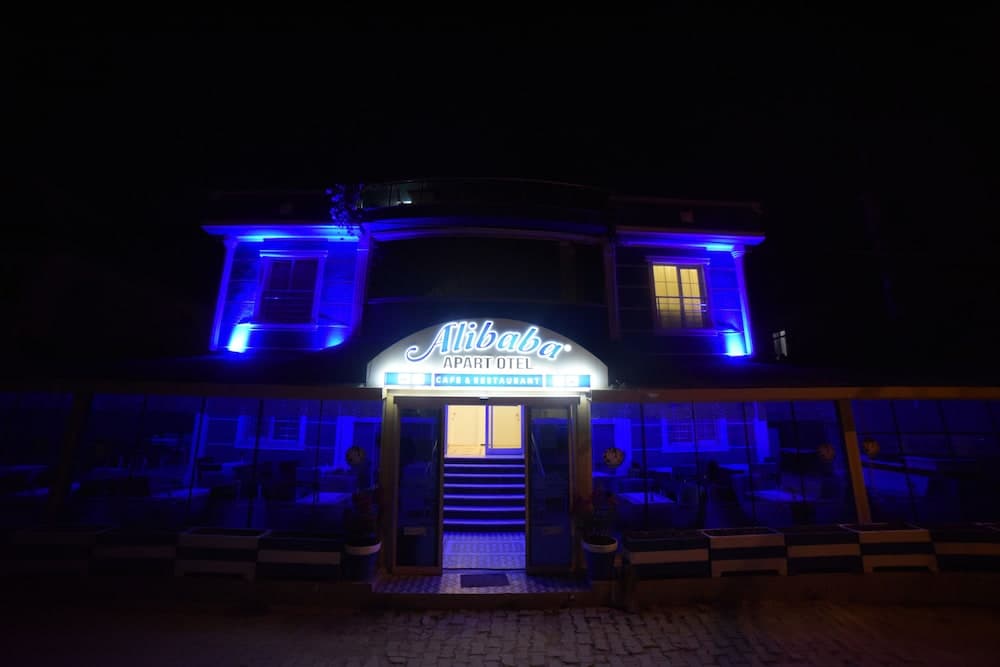 Ali Baba Apart Otel, Gökçeada