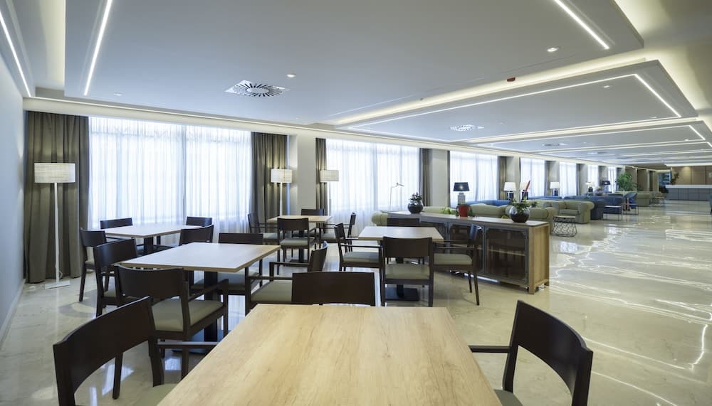 Aparthotel PYR Fuengirola, Fuengirola, photo 3