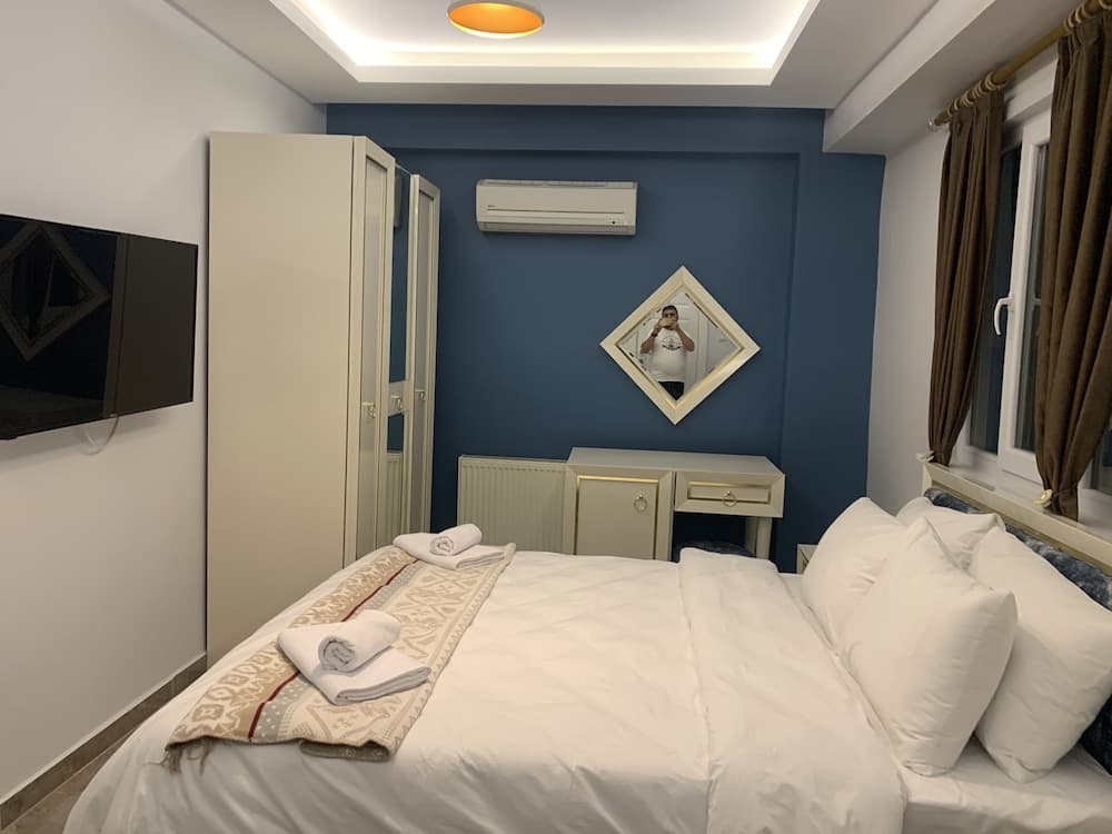 Taksim Miran Suit, Istanbul