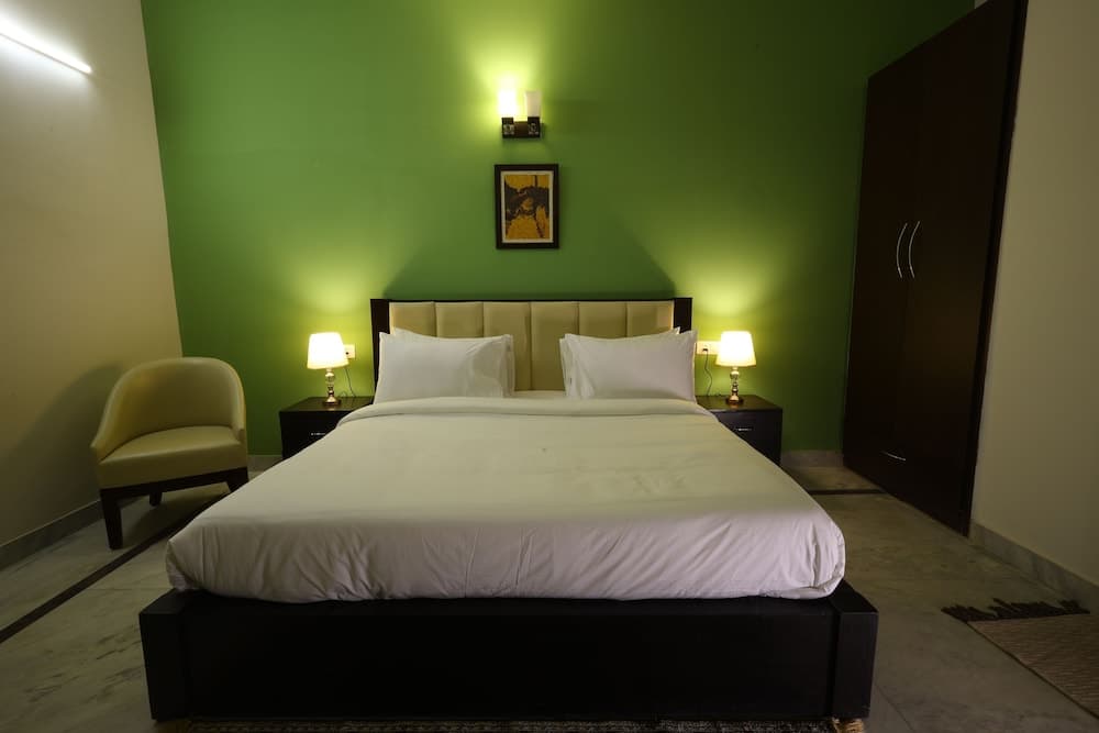 The Ayali Suites & Apartments, Gurugram, photo 2