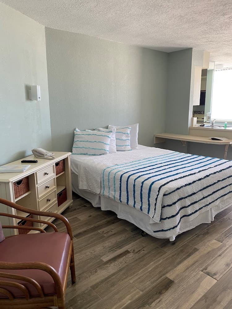 Silver Beach Club, Daytona Beach, photo 6