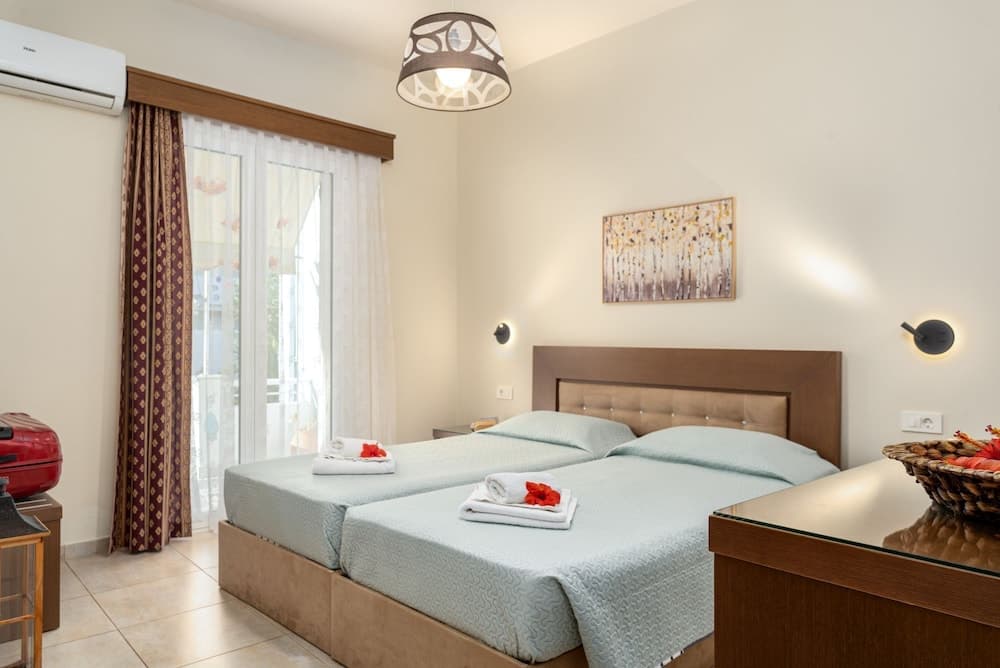Stathis Rooms, Zakynthos, photo 2