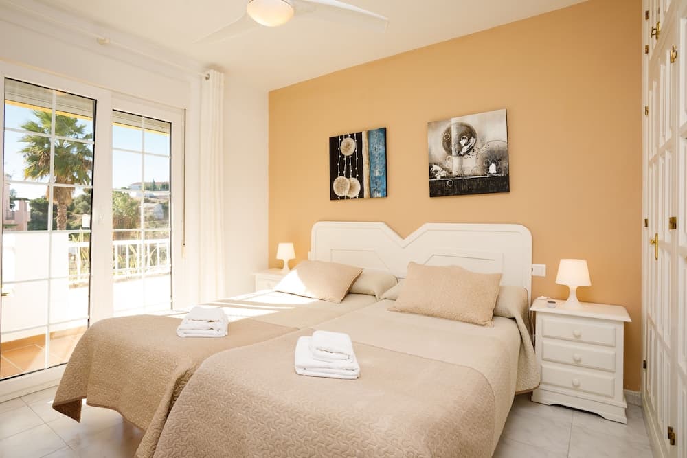 Apartamentos Turísticos Almoraide, Nerja