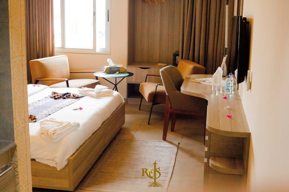 Roots Hotel Apartments, Abidjan, photo 4