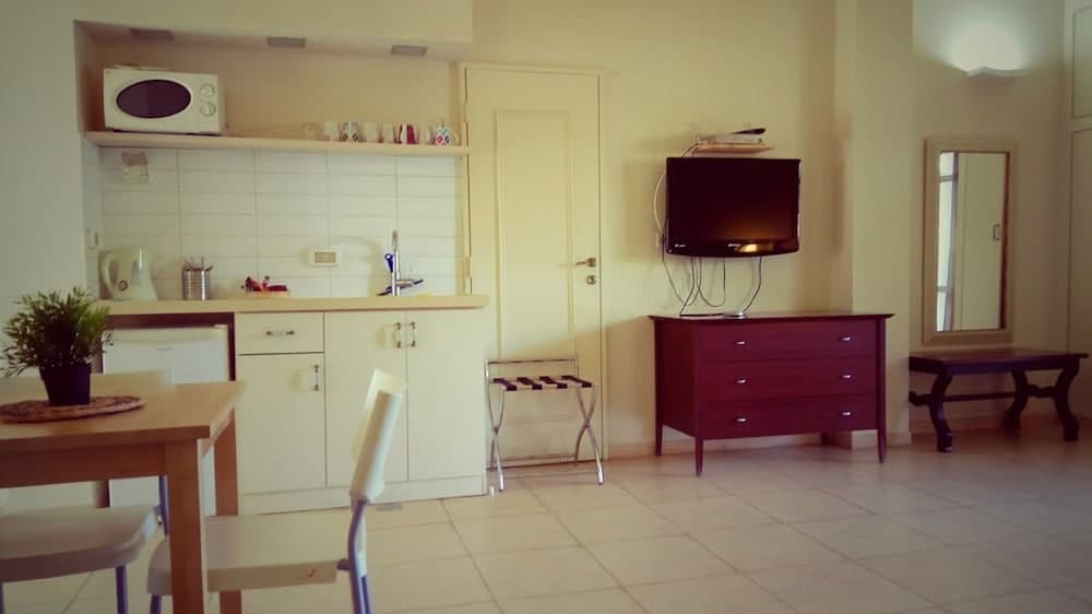Kibbutz Tiratzvi - Country Lodging, Emek HaMaayanot, photo 4