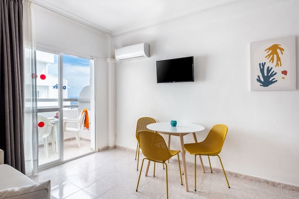 Aparthotel Vibra Lux Mar, Ibiza Town