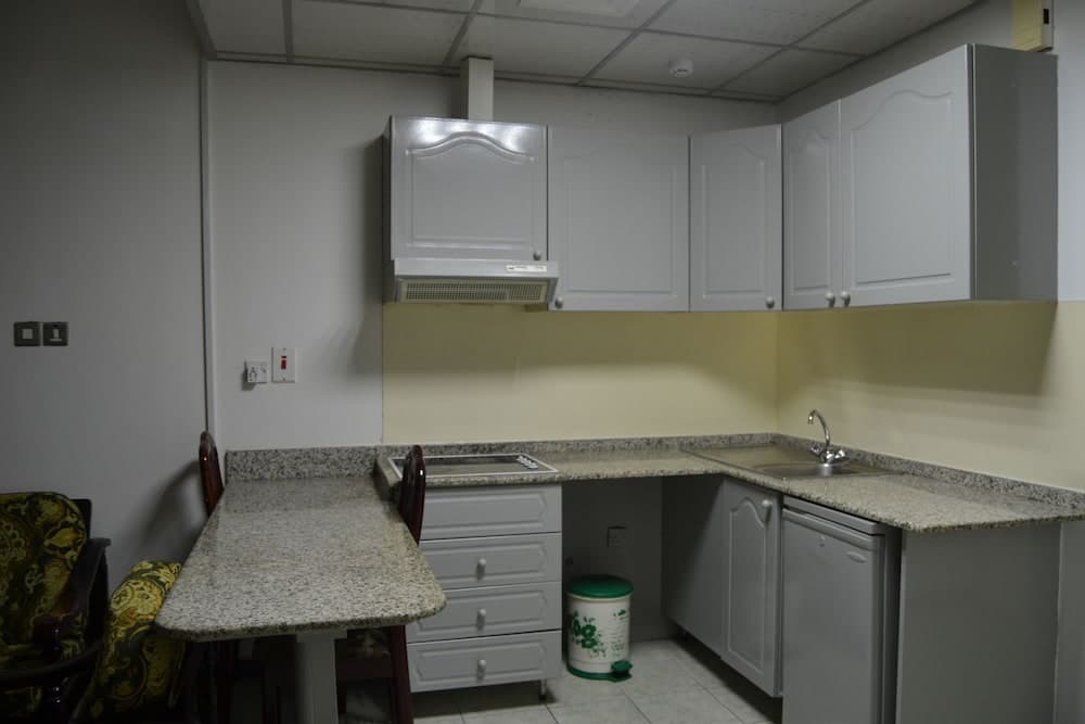Sky Hotel Apartments, Dubai, photo 6