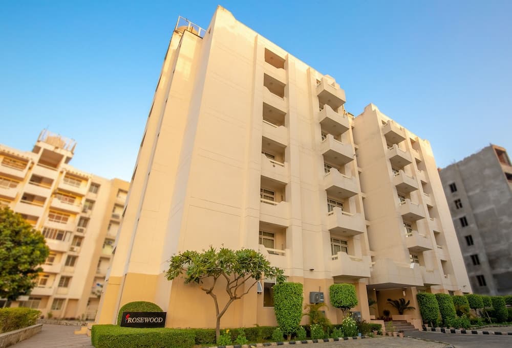 Rosewood Apartment Hotel, Haridwar
