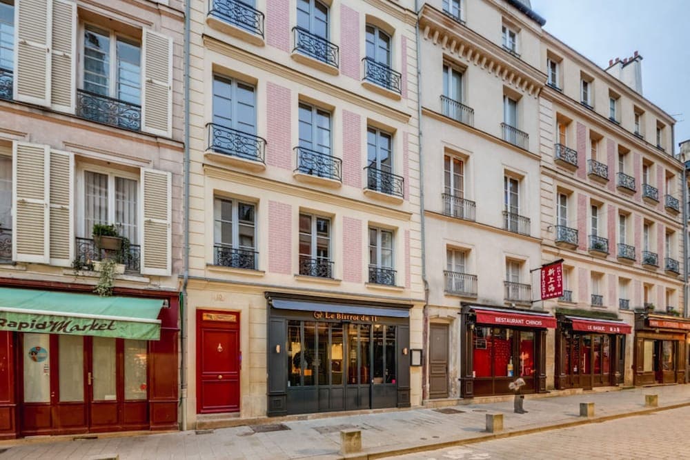 Les Apparts de l'Oncle Louis, Versailles