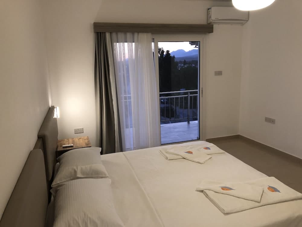 Deniz Airport Suites, Kirklar, photo 4