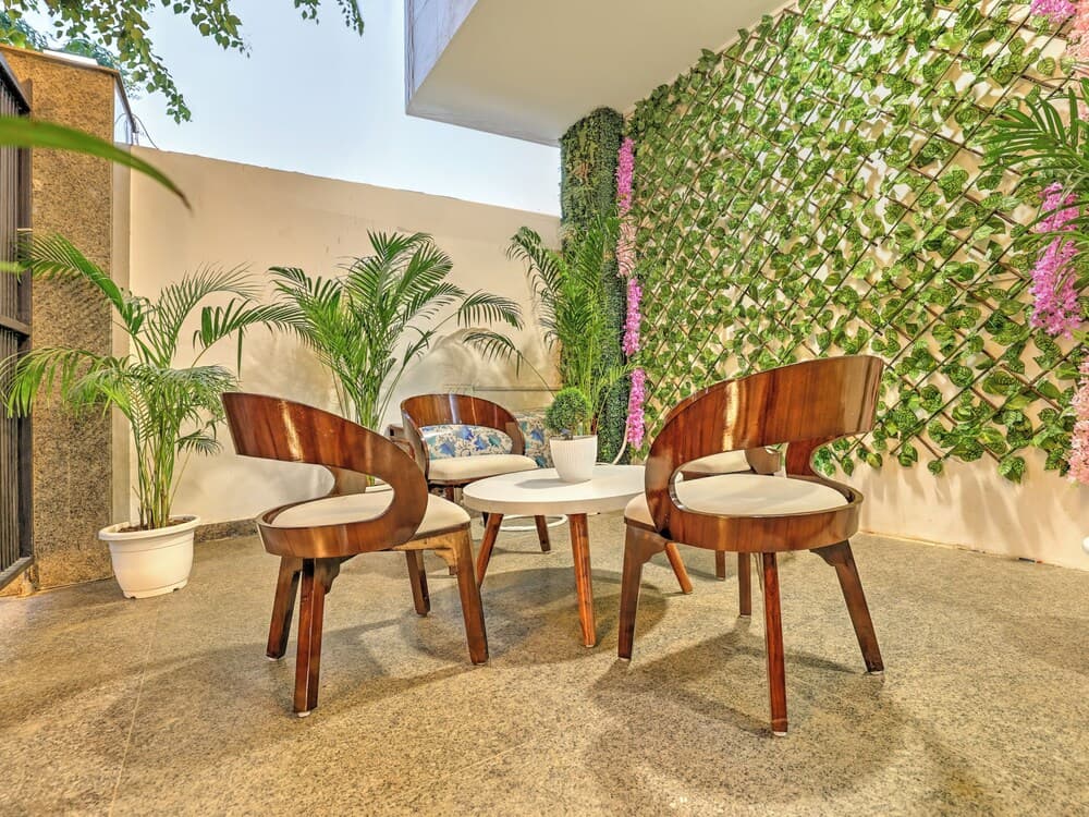 SkyLuxuria Hotel & Service Apartments, Gurugram, photo 3