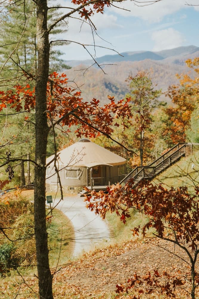 Sky Ridge Yurts, Bryson City, photo 6