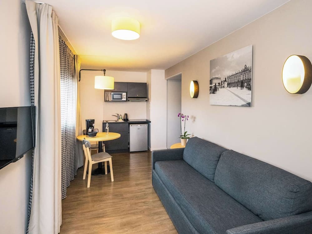 Aparthotel Adagio Access Nancy Centre, Nancy, photo 6