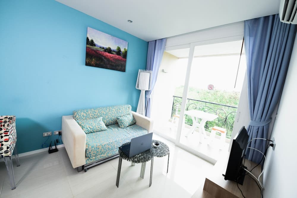 Atlantis Condo Resort by Natnarin, Pattaya, photo 2