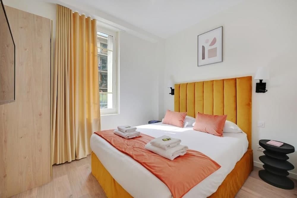 La Lumière de Paris, Levallois-Perret, photo 2