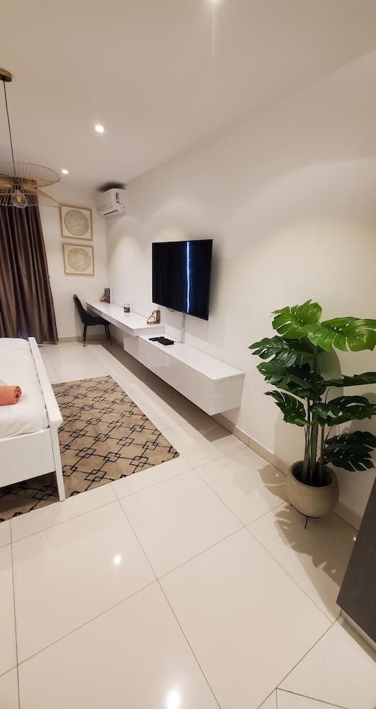 The Lennox Suites by Cozy, Accra, photo 6