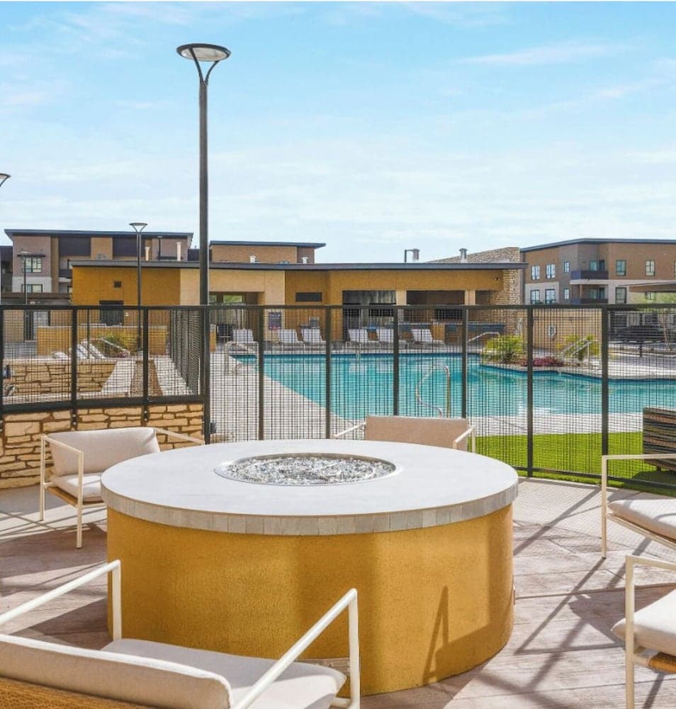 Phoenix Goodyear Apartments by Landing, Goodyear, photo 3