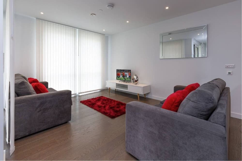 Living room at Deluxe Central London Apartment