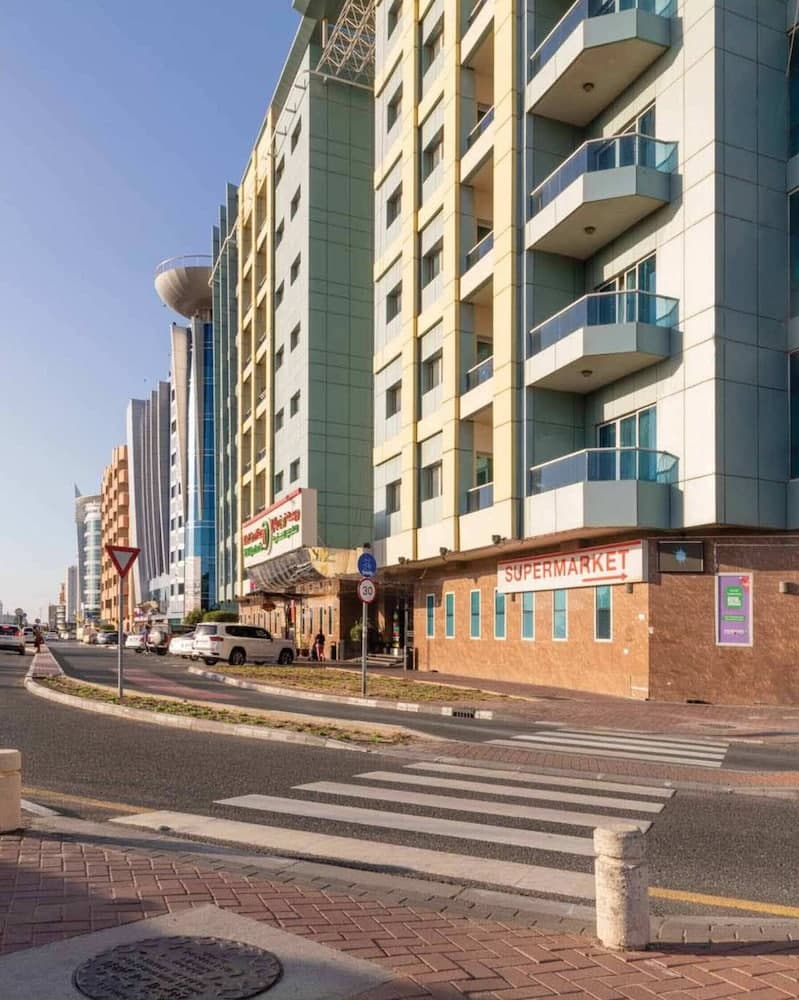 Wescott Plaza Hotel Apartment, Dubai
