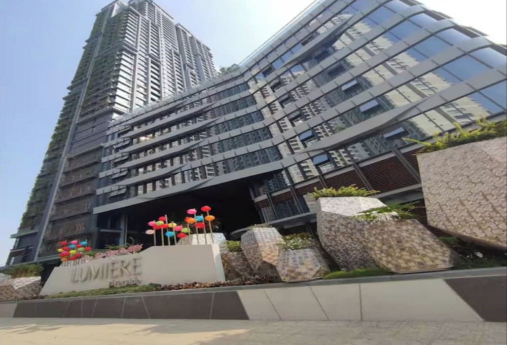 Nova Lumiere Q2 Luxury Vacation, An Khanh