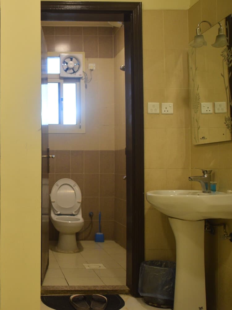 Aseer hotel apartments, Khamis Mushait, photo 5