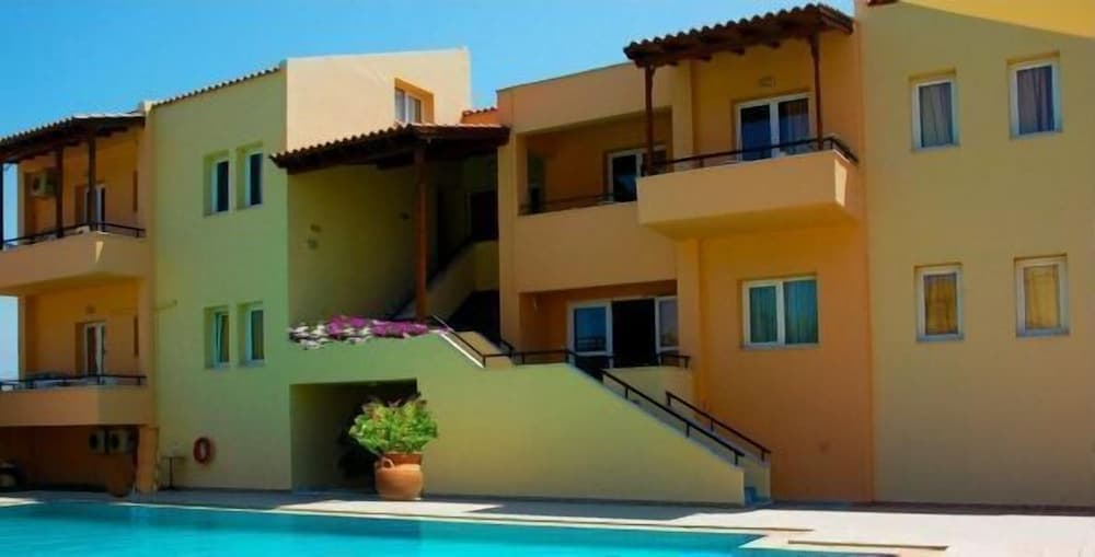 Mythos Beach Hotel, photo 1