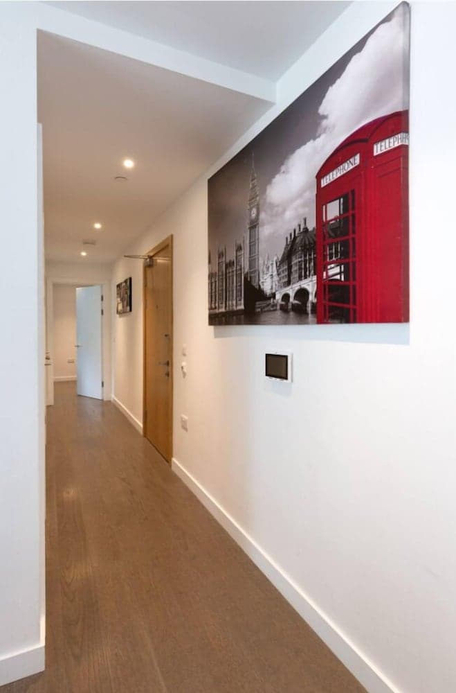 Hotel reception at Deluxe Central London Apartment