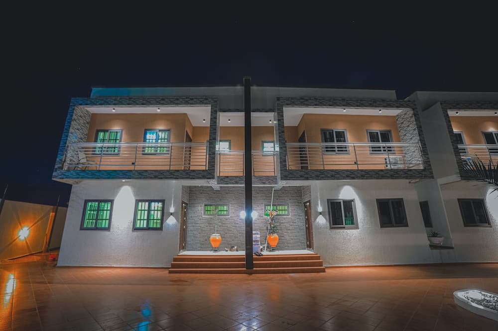 PLATINUM PLUS APARTMENTS, Oshiyie, photo 6
