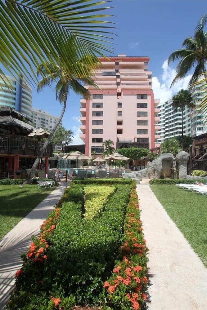 Building at Soleil Apartments at The Alexander