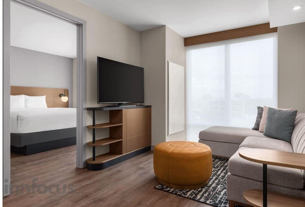Hyatt House Mississauga / Airport Corporate Centre, Mississauga, photo 3