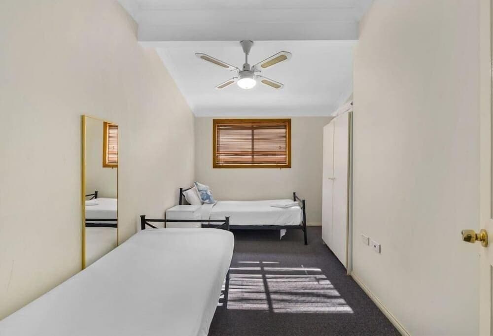 Dolphin Sands Holiday Villas, Coffs Harbour, photo 2