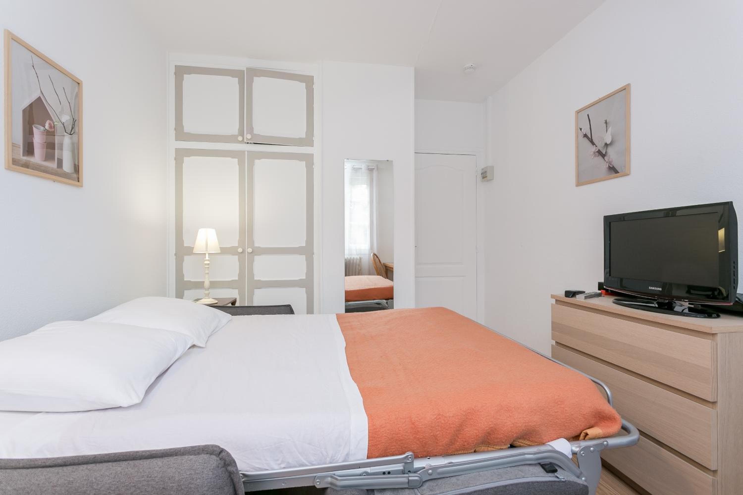 Résidence Hôtel Les Joséphines, Rueil-Malmaison, photo 3