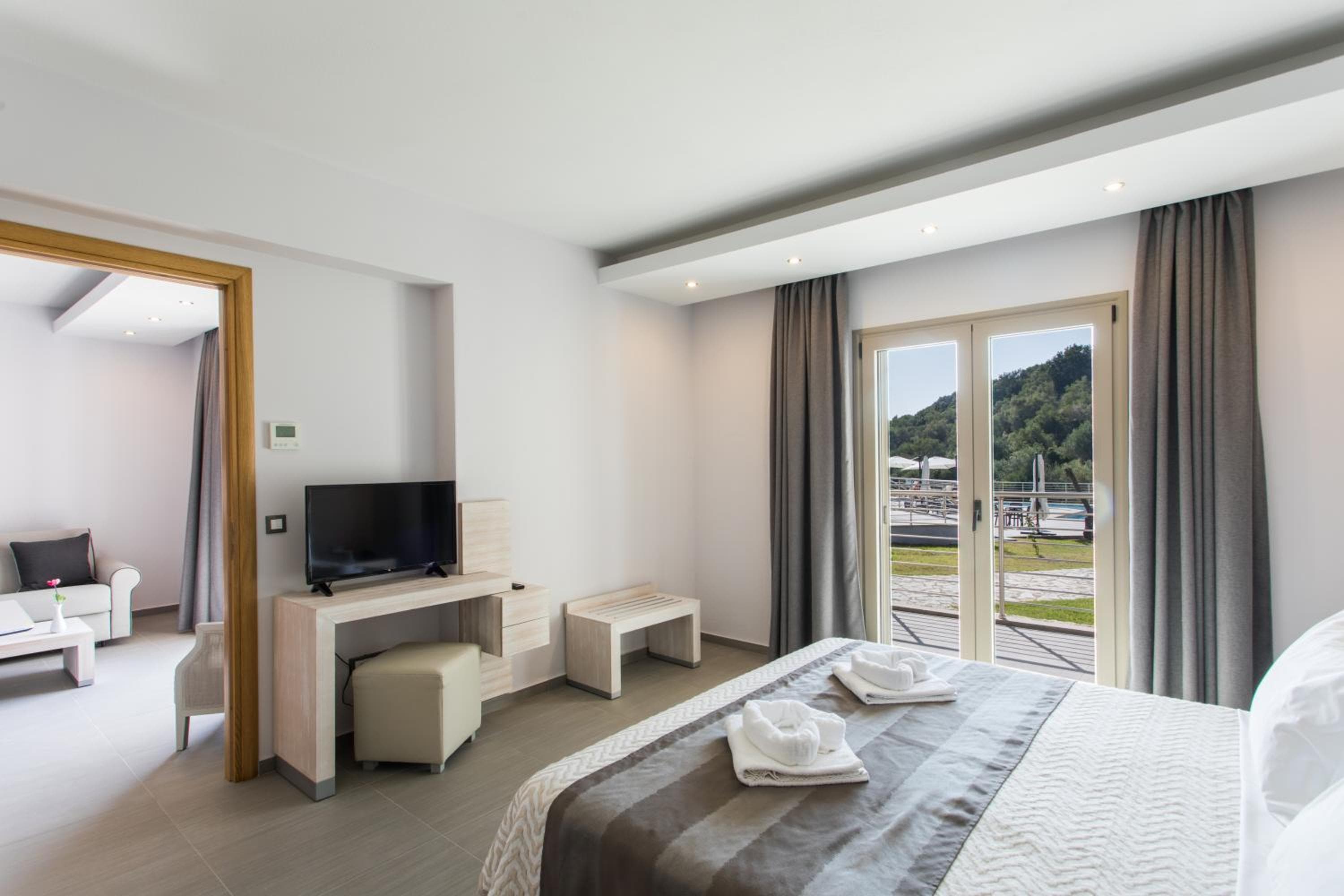 Aqua Oliva Resort Syvota, Sivota, photo 3
