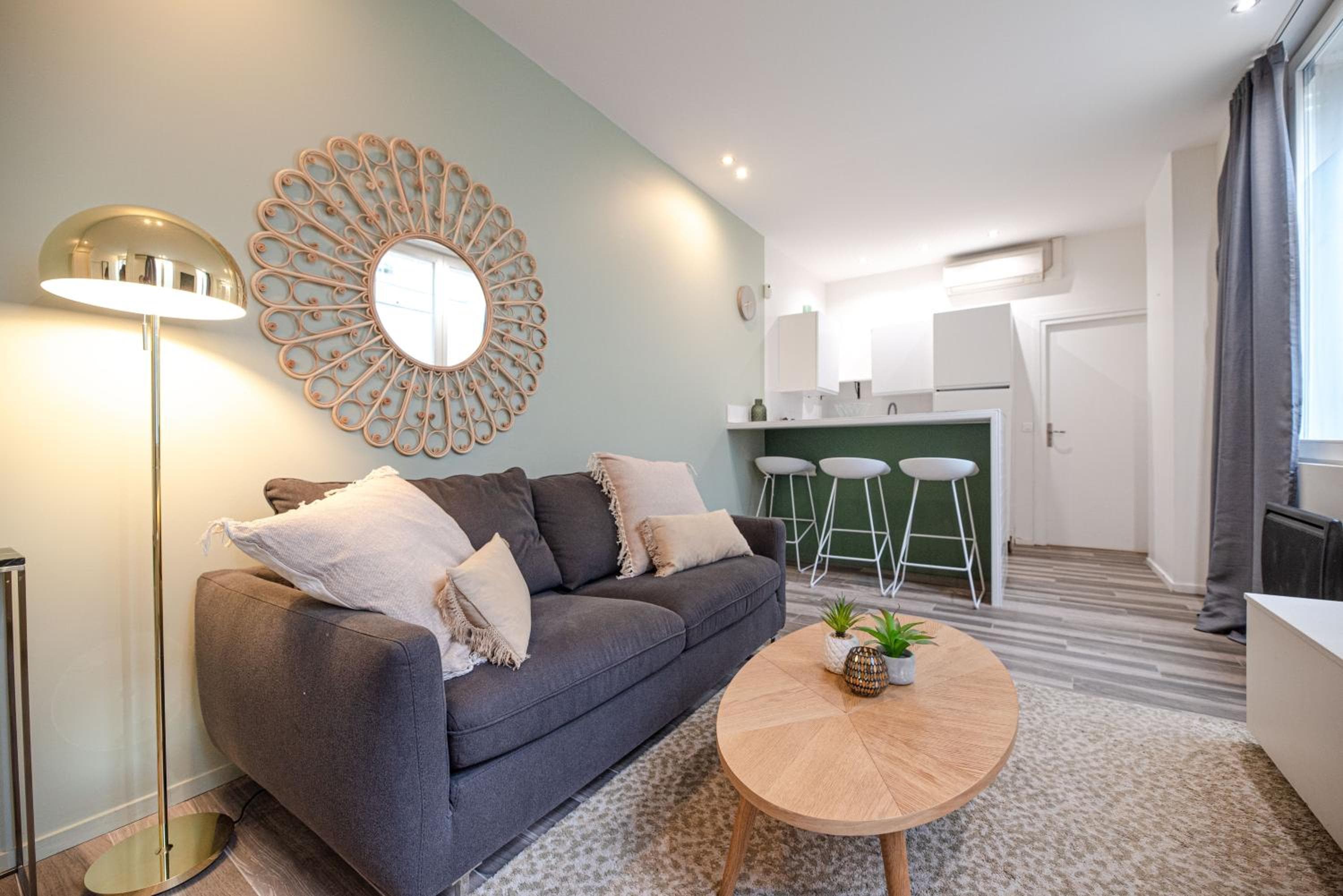 Lovely Home in Paris Center - AC, Paris