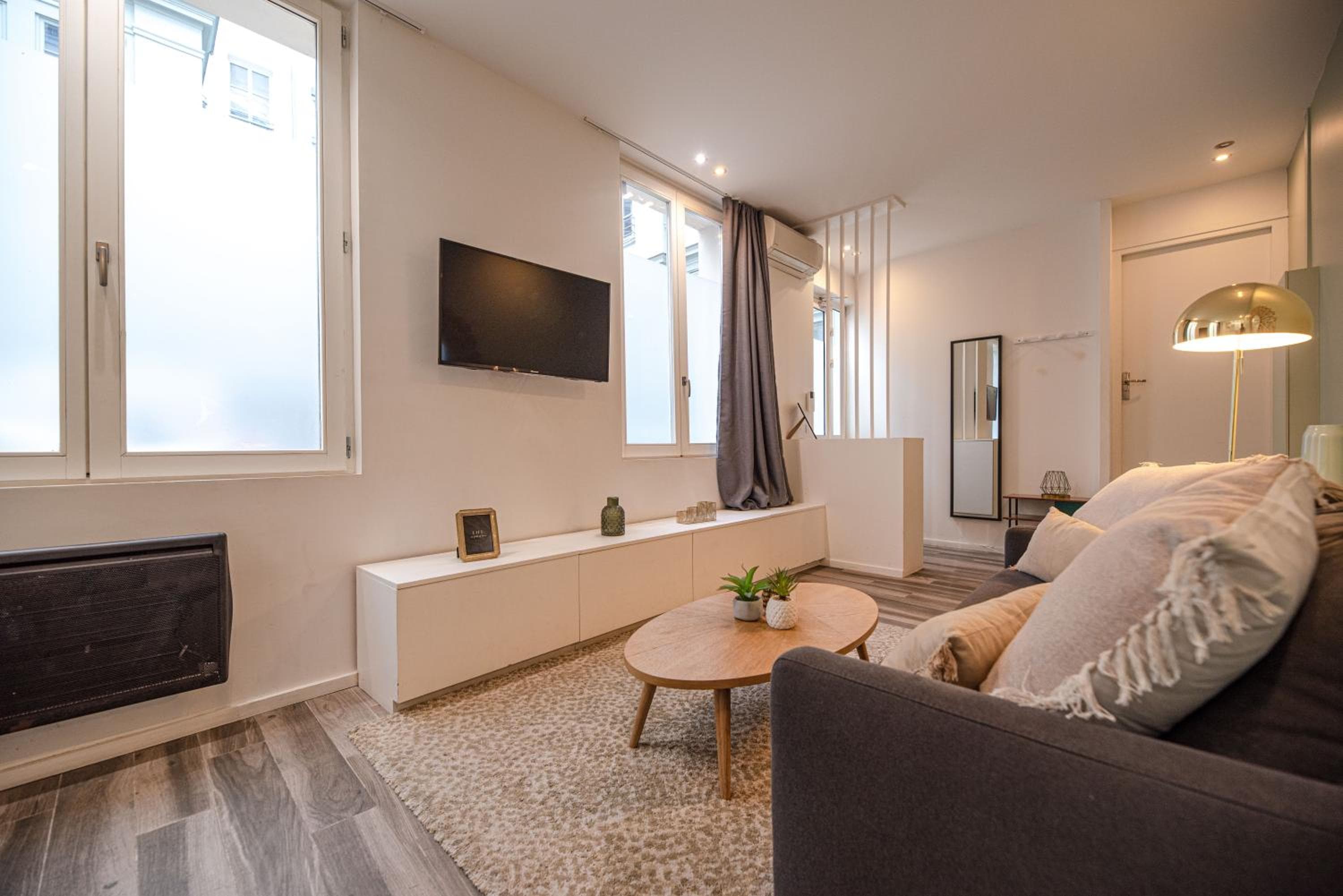 Lovely Home in Paris Center - AC, Paris, photo 3