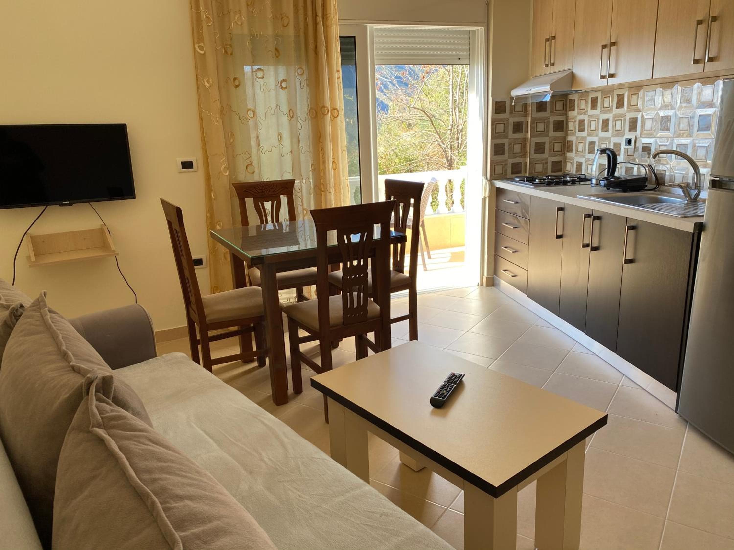 OniRana Apartments, Borsh, photo 4