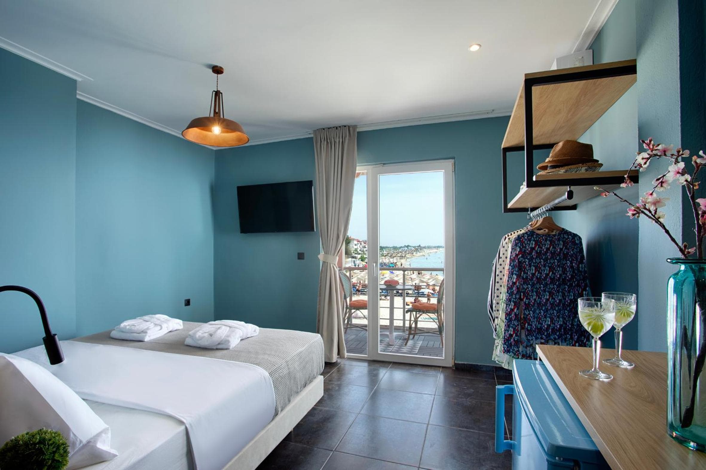 CONTE CRISTO Suites, Paralia Katerinis, photo 4
