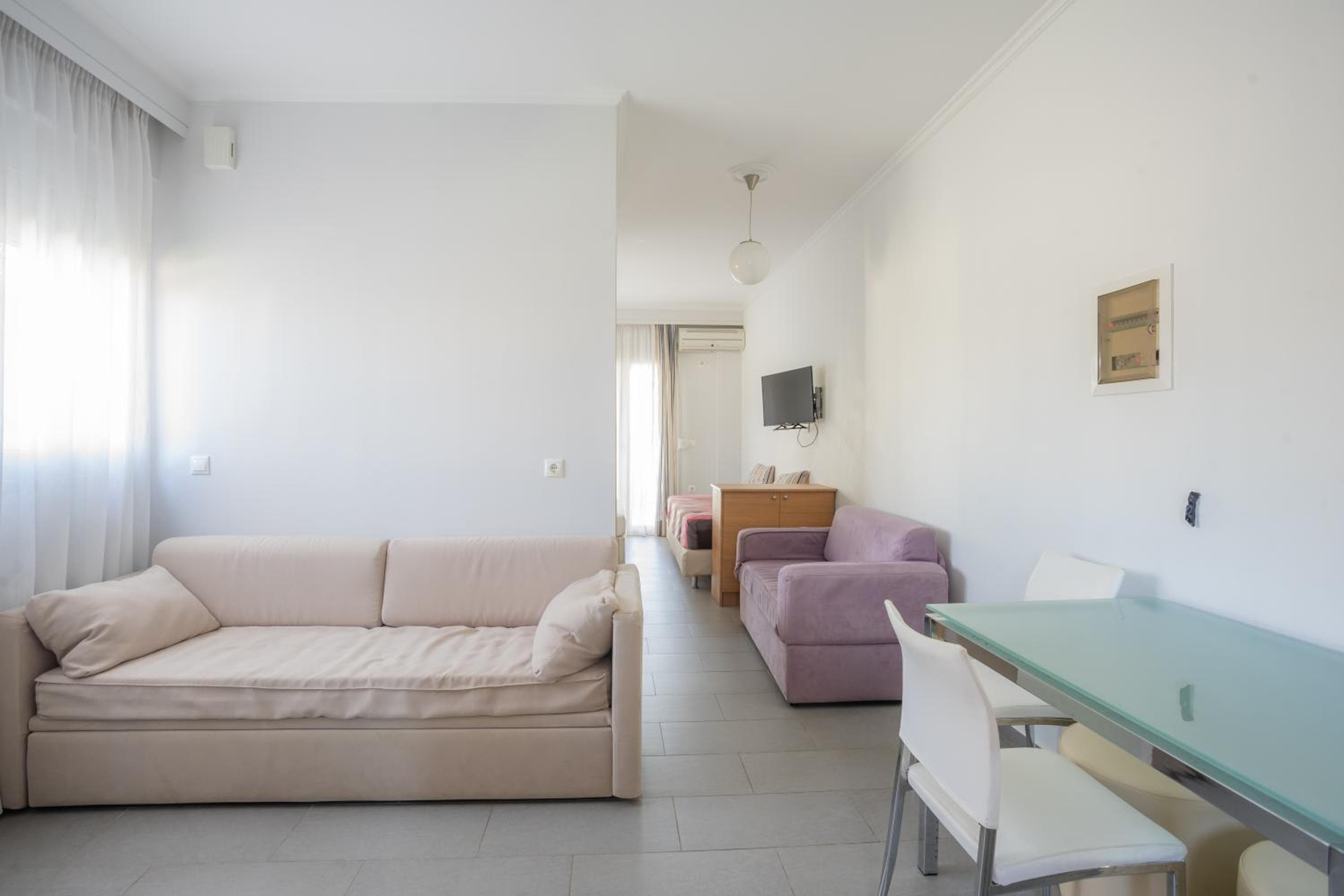 Lefkothea Apartments, Nikiana, photo 3