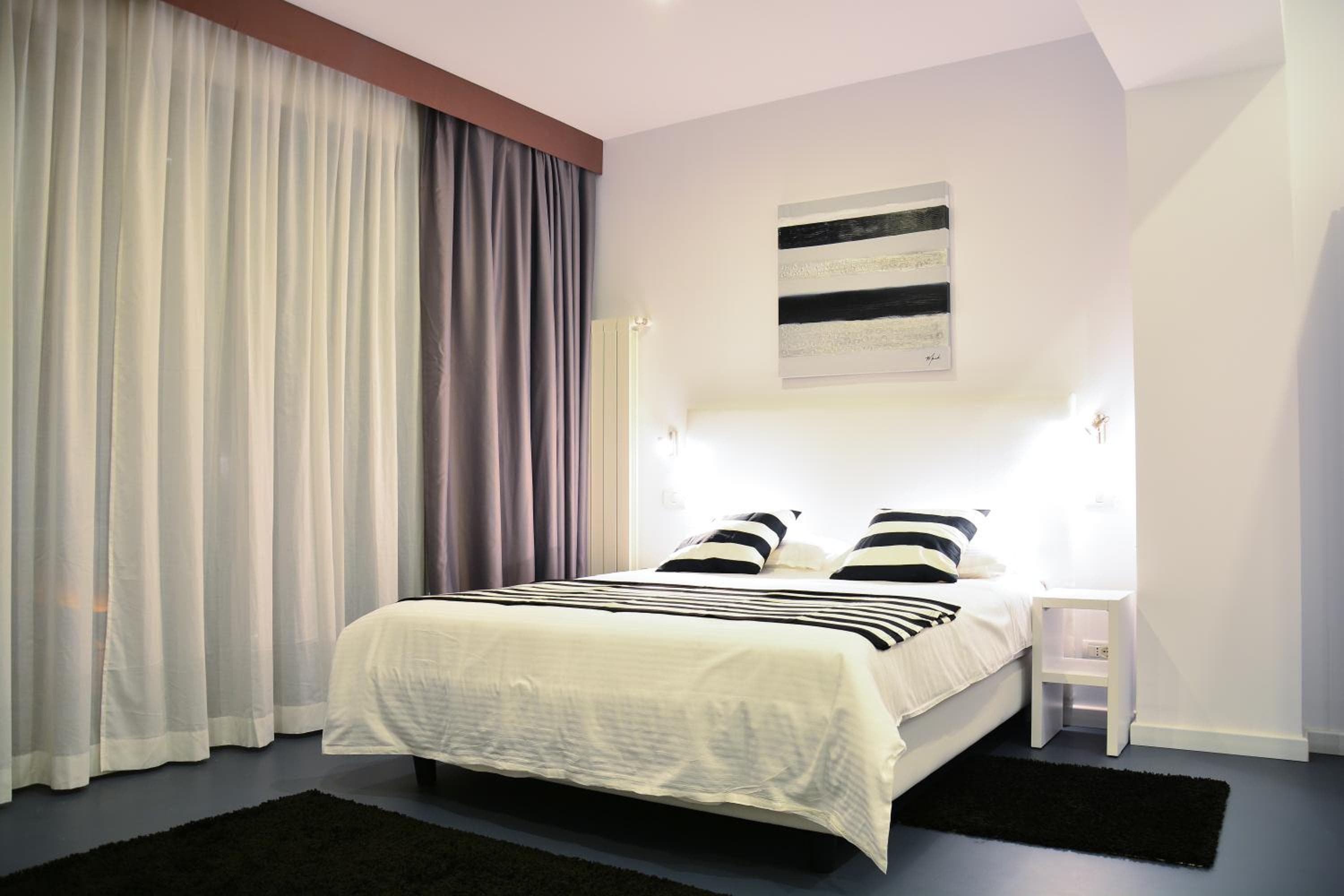 Living Aparthotel, Bucharest